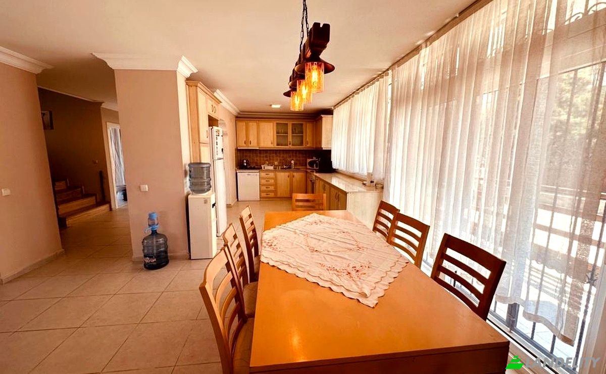 Villa for Sale Kadinlar Denizi Mh, Kasim Yaman 1 Sk No:4, 09400 Kusadasi Aydin, Kusadasi, Aydin, Turkiye. Photo 22