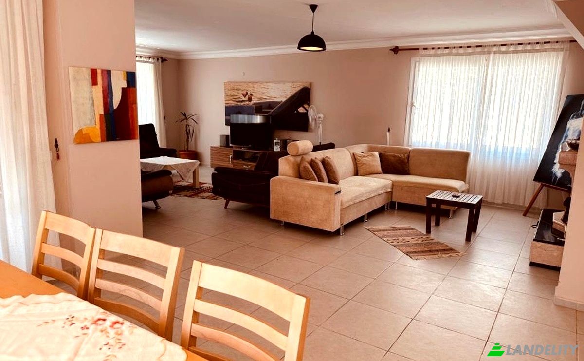 Villa for Sale Kadinlar Denizi Mh, Kasim Yaman 1 Sk No:4, 09400 Kusadasi Aydin, Kusadasi, Aydin, Turkiye. Photo 23