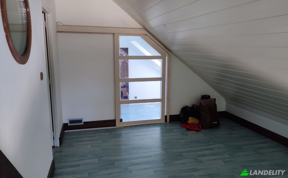 Villa for Sale 520 La Maison Rouge, 89520 Treigny-Perreuse-Sainte-Colombe, Treigny-Perreuse-Sainte-Colombe, Yonne, Bourgogne-Franche-Comte, France. Photo 17