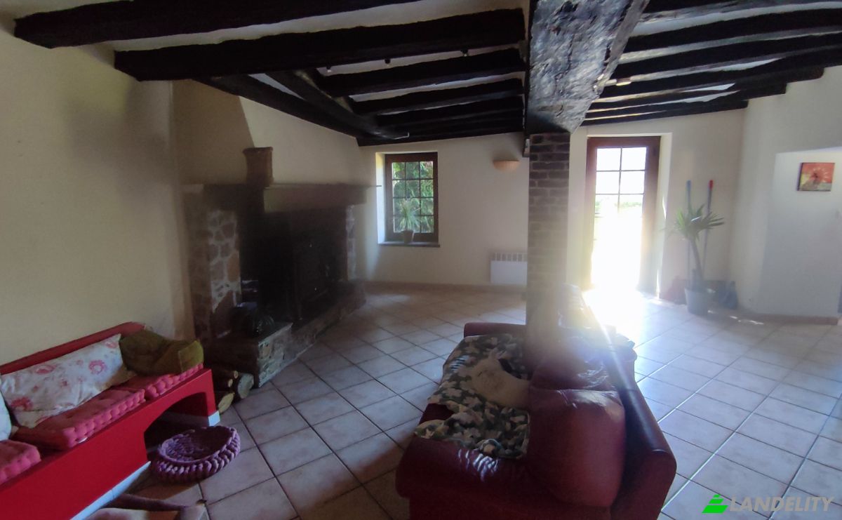 Villa for Sale 520 La Maison Rouge, 89520 Treigny-Perreuse-Sainte-Colombe, Treigny-Perreuse-Sainte-Colombe, Yonne, Bourgogne-Franche-Comte, France. Photo 22