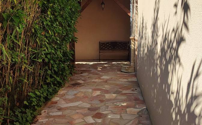 Villa for Sale 520 La Maison Rouge. Photo#4 Villa for Sale 520 La Maison Rouge. Photo#4