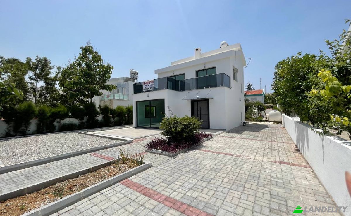 Villa for Sale Pazar Sokak, Esentepe 99400, Esentepe, Gozubuyuk. Photo 2