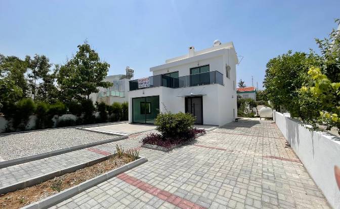 Villa for Sale Pazar Sokak, Esentepe 99400. Photo#2