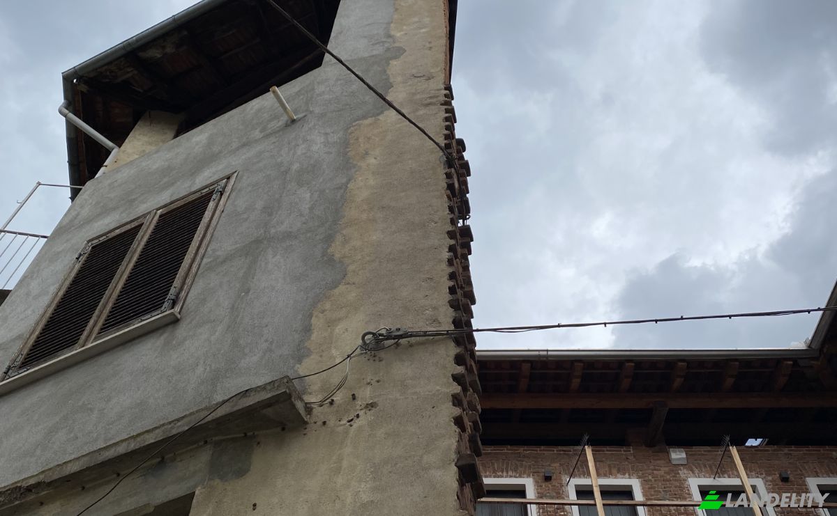 Townhouse for Sale Via Battisti, 13045 Lozzolo VC, Lozzolo, Province of Vercelli, Piedmont, Italy. Photo 4