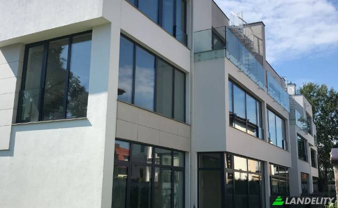 Single Family Home for Sale Rumiana, Warszawa. Photo#8 Single Family Home for Sale Rumiana, Warszawa. Photo#8