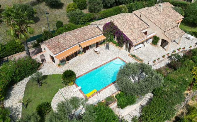 Single Family Home for Sale 599 Chem du Seigneur. Photo#3