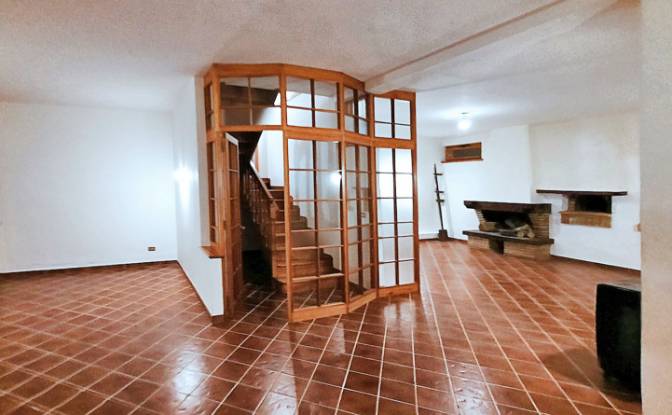 Villa for Sale Ponte Simonetta. Photo#7