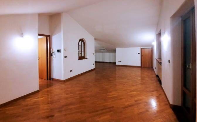 Villa for Sale Ponte Simonetta. Photo#18