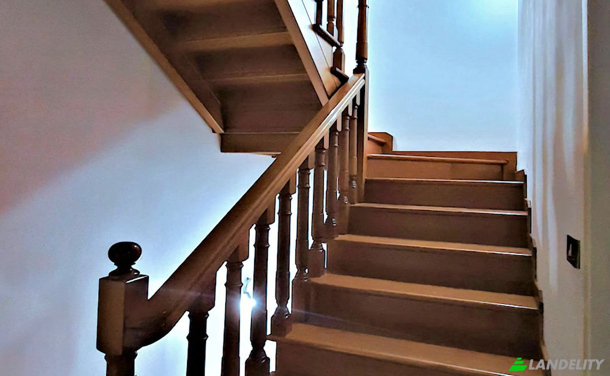 Villa for Sale Ponte Simonetta, 61045 Ponte della Simonetta PU, Ponte della Simonetta, Province of Pesaro and Urbino, Marche, Italy. Photo 21