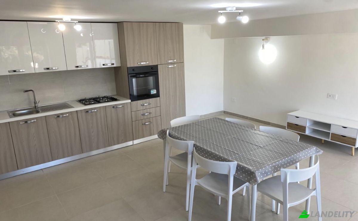 Townhouse for Sale Viale degli Ulivi, 84043 Agropoli SA, Agropoli, Province of Salerno, Campania, Italy. Photo 12