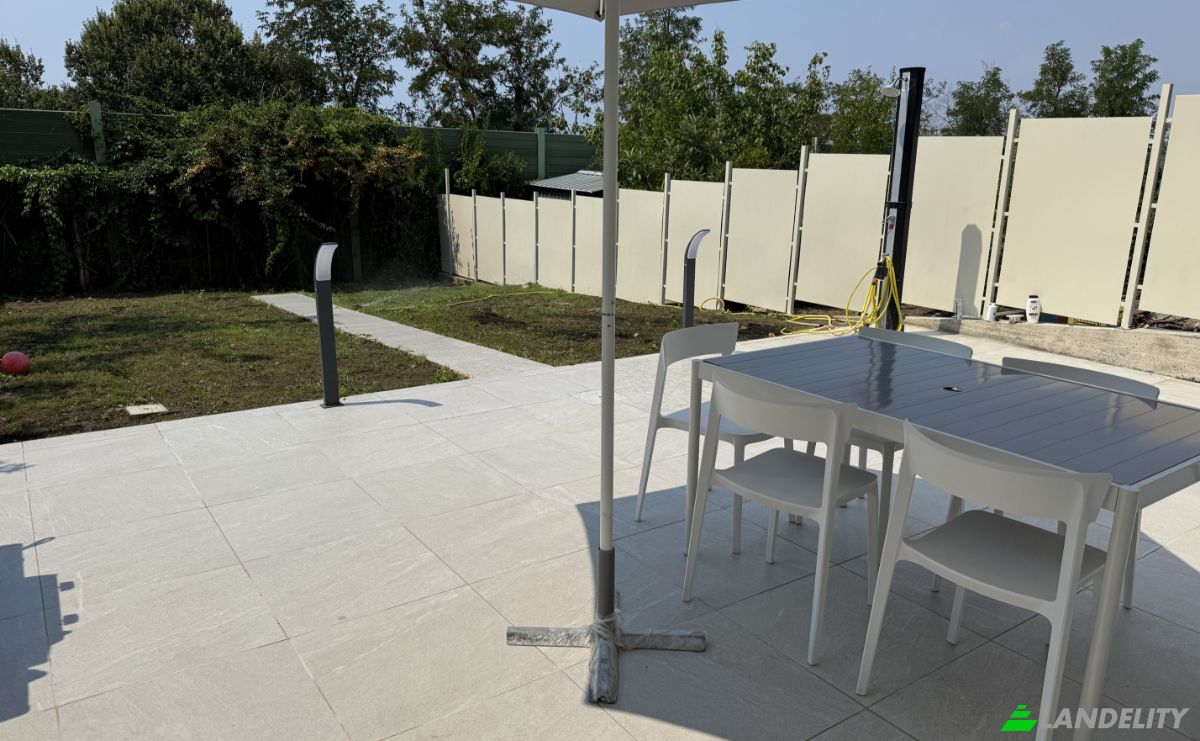 Townhouse for Sale Viale degli Ulivi, 84043 Agropoli SA, Agropoli, Province of Salerno, Campania, Italy. Photo 3