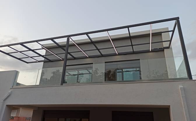 Casa de una sola familia en venta - Alikianos, Greece