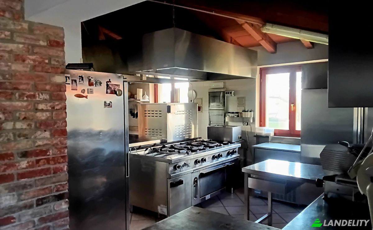 Farm/Ranch for Sale Localita Castellina, 254, 29011 Borgonovo Val Tidone PC, Borgonovo Val Tidone, Province of Piacenza, Emilia-Romagna, Italy. Photo 8