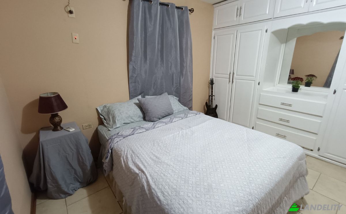 Casa de una sola familia en venta B10 St Benedict Gardents St Augustine, Tunapuna, Tunapuna Piarco Regional Corporation, Trinidad and Tobago. Foto 13