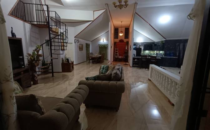 Casa de una sola familia en venta B10 St Benedict. Foto#9