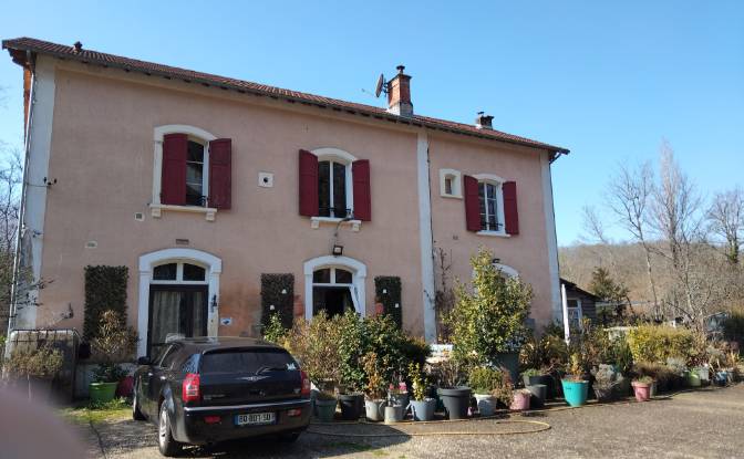 Villa for Sale - Loubejac, France