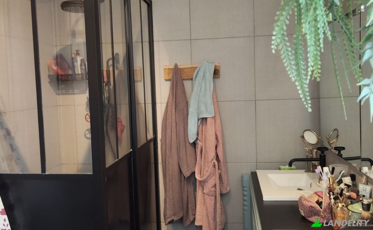 Villa for Sale 59 La Gare, 24550 Loubejac, Loubejac, Dordogne, Nouvelle-Aquitaine, France. Photo 9