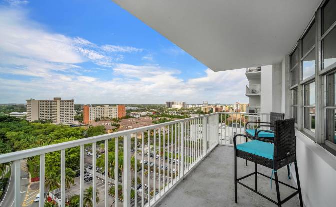 Condo for Sale Admirals Port, Aventura. Photo#20