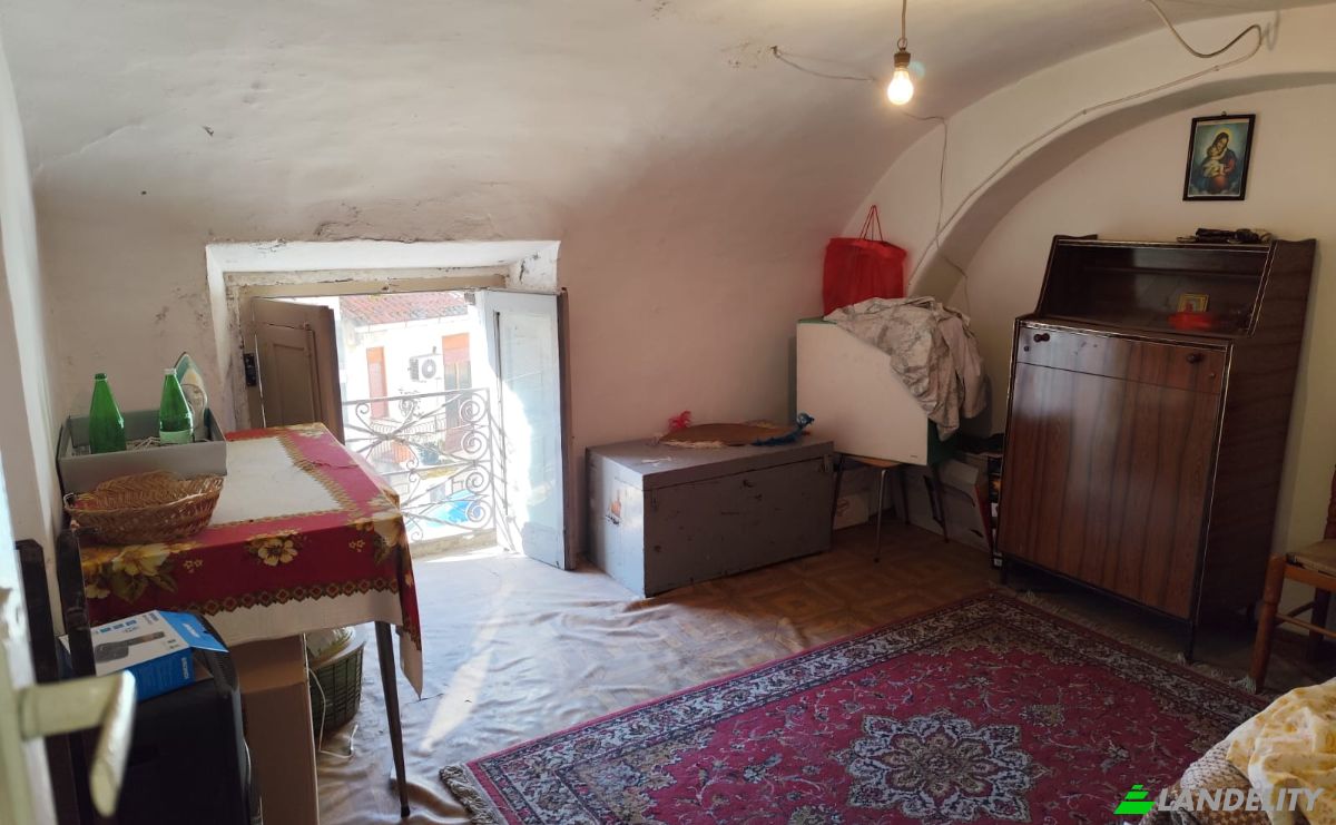 Single Family Home for Sale Via Regina Margherita, 169, 95012 Castiglione di Sicilia CT, Castiglione di Sicilia, Metropolitan city of Catania, Sicily, Italy. Photo 12