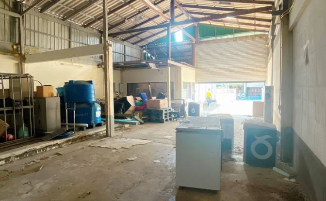 Magazzino in vendita - Chalong, Thailand