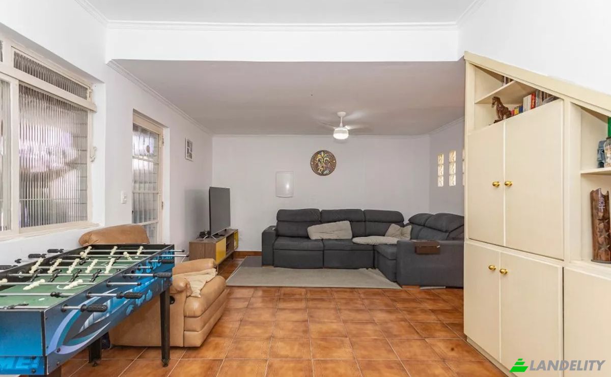 Single Family Home for Sale R Guiratinga, 103, Chacara Inglesa, Sao Paulo, State of Sao Paulo, Brazil, 04141-000. Photo 4