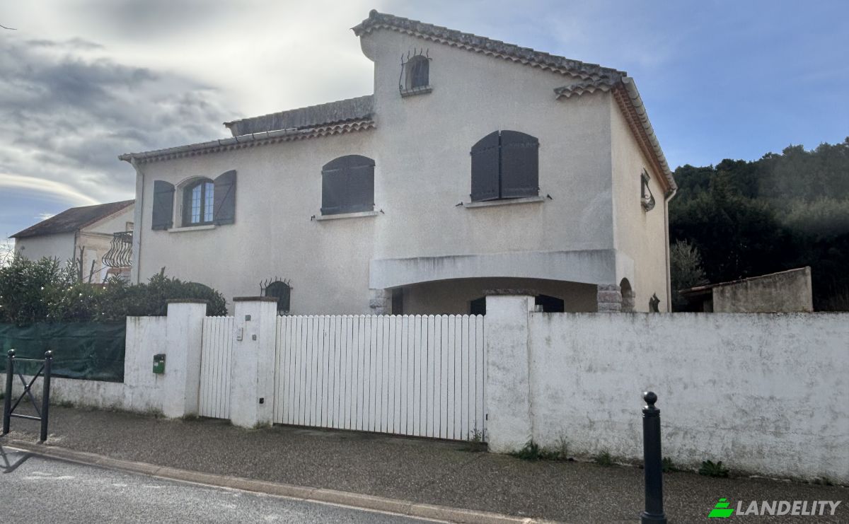 Villa for Sale 711 Bd de lOrb, 34460 Cessenon-sur-Orb, Cessenon-sur-Orb, Herault, Occitanie, France. Photo 2