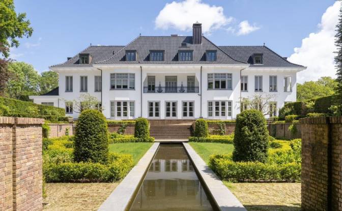 Villa for Sale - Aerdenhout, Netherlands
