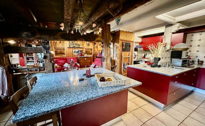 Casa de una sola familia en venta 2027 Route du. Foto#6