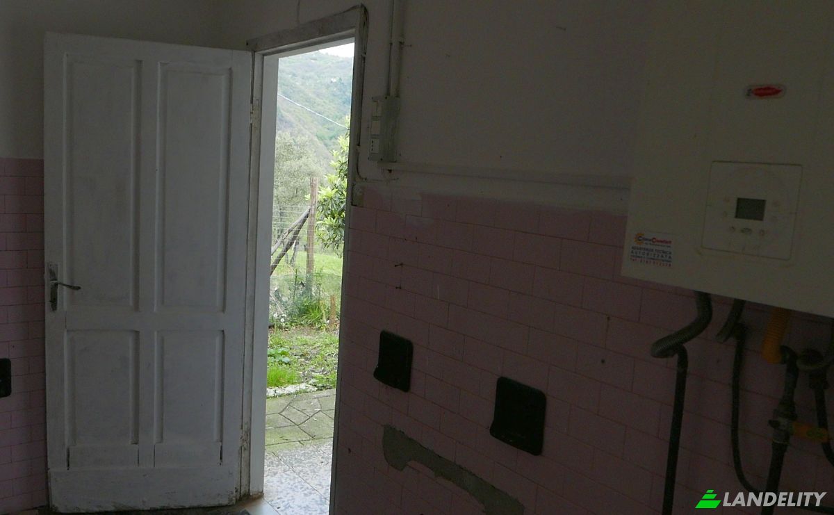 Квартира продаж Localita Costa di Tranci, 19020 Calice al Cornoviglio SP, Calice al Cornoviglio, Province of La Spezia, Liguria, Italy. Фото 12