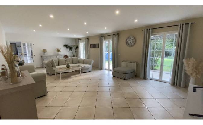 Villa for Sale 155 Chem des Carrieres, 30126 Lirac. Photo#7