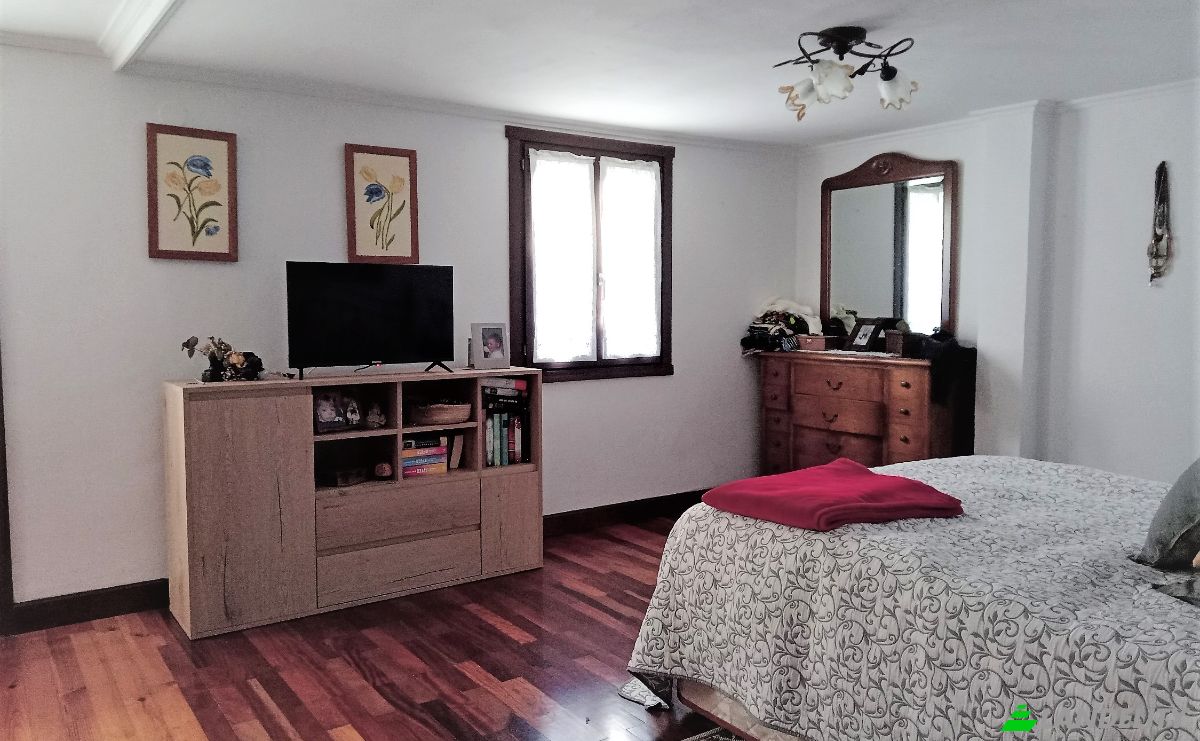 Timeshare for Sale Oieleku Bidea, Oiartzun, Gipuzkoa, Basque Country, Spain. Photo 12