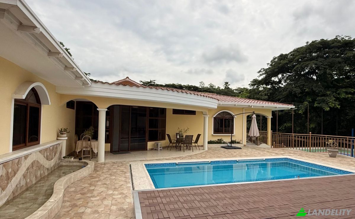 Villa for Sale Bellavista 090708, Guayaquil, Guayas, Ecuador. Photo 1