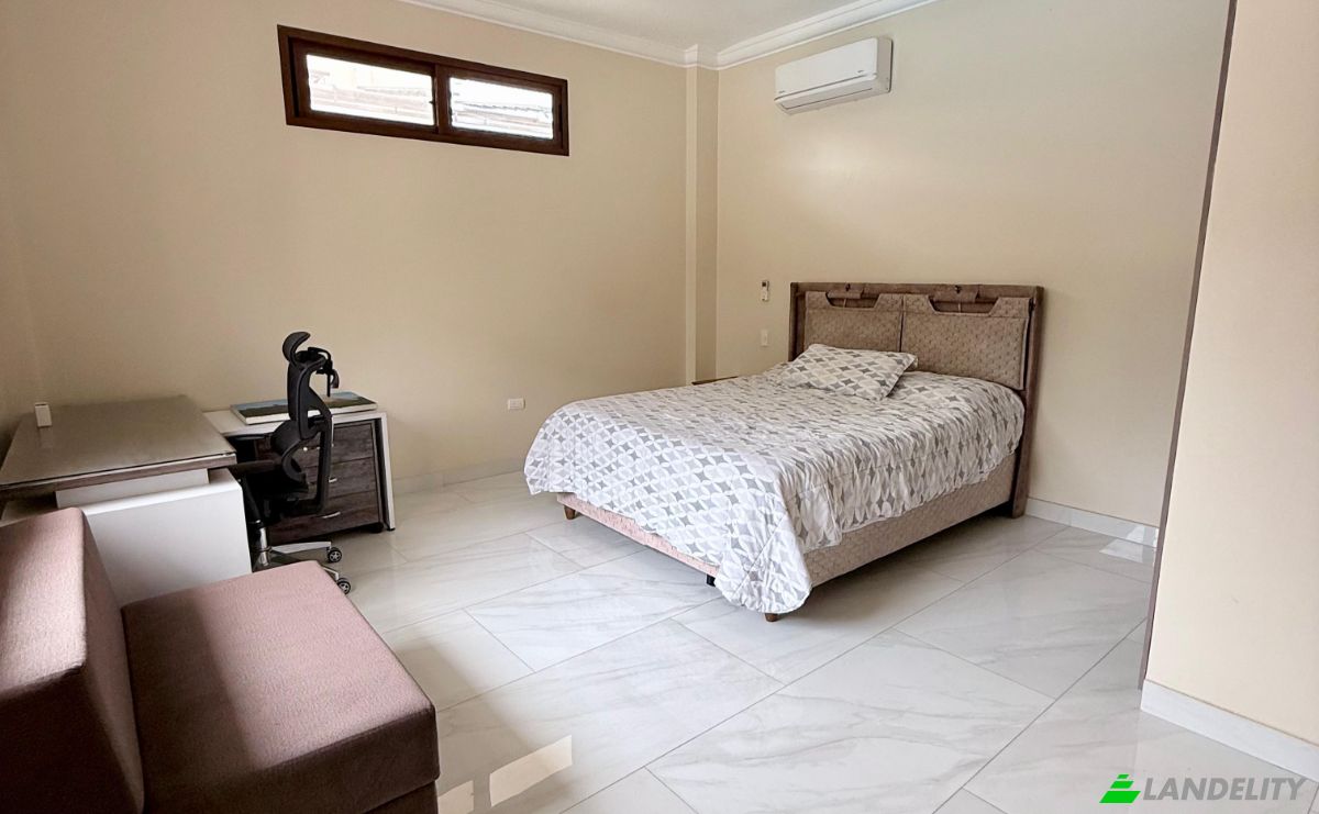 Villa for Sale Bellavista 090708, Guayaquil, Guayas, Ecuador. Photo 15