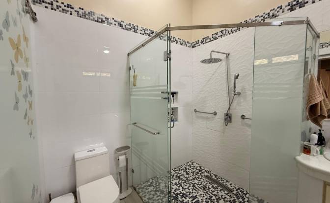 Villa for Sale Bellavista 090708, Guayaquil. Photo#8 Villa for Sale Bellavista 090708, Guayaquil. Photo#8