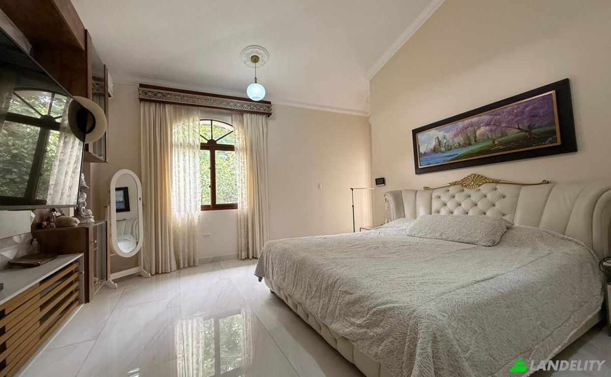 Villa for Sale Bellavista 090708, Guayaquil, Guayas, Ecuador. Photo 6