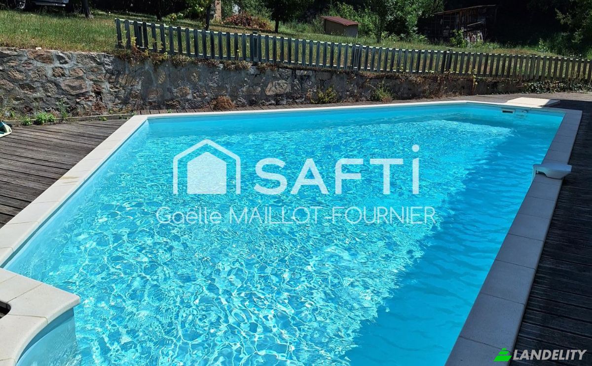 Villa for Sale 23 Av Guillaume Julia, 66260 Saint-Laurent-de-Cerdans, Saint-Laurent-de-Cerdans, Pyrenees-Orientales, Occitanie, France. Photo 2