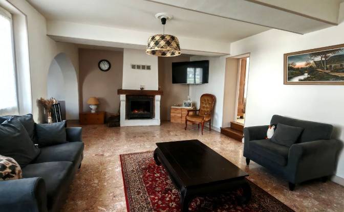 Single Family Home for Sale 20 Rte de Bourbon. Photo#2 Single Family Home for Sale 20 Rte de Bourbon. Photo#2