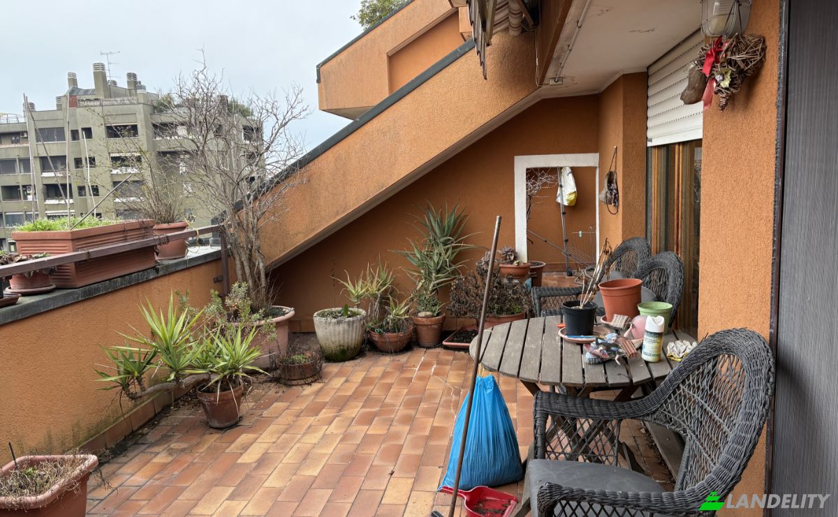Apartment for Sale Via Giuseppe Tomaselli, 20142 Milano MI, Milan, Metropolitan City of Milan, Lombardy, Italy. Photo 1