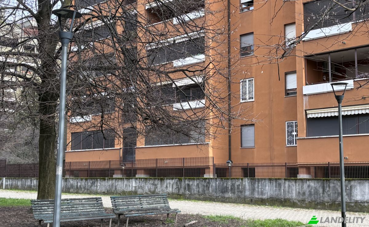 Apartment for Sale Via Giuseppe Tomaselli, 20142 Milano MI, Milan, Metropolitan City of Milan, Lombardy, Italy. Photo 16