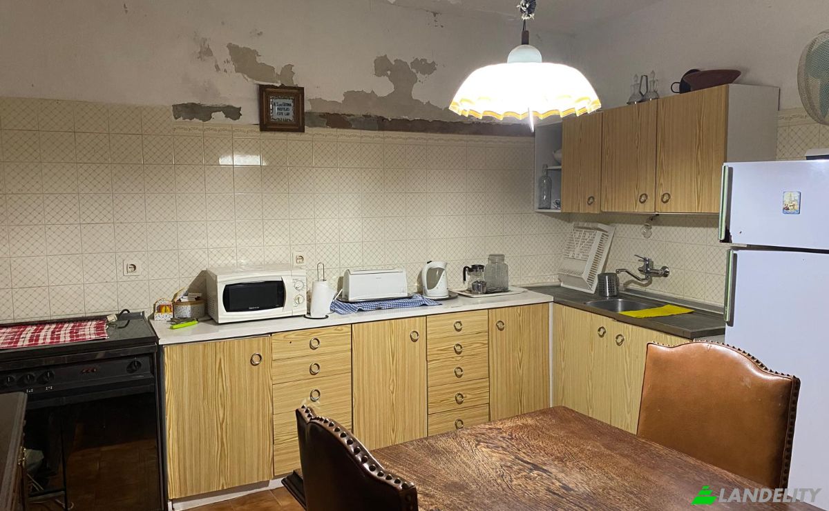 Single Family Home for Sale R Dr Manuel Figueiredo 5, 8100 Alte, Alte, Loule, Faro District, Portugal. Photo 5