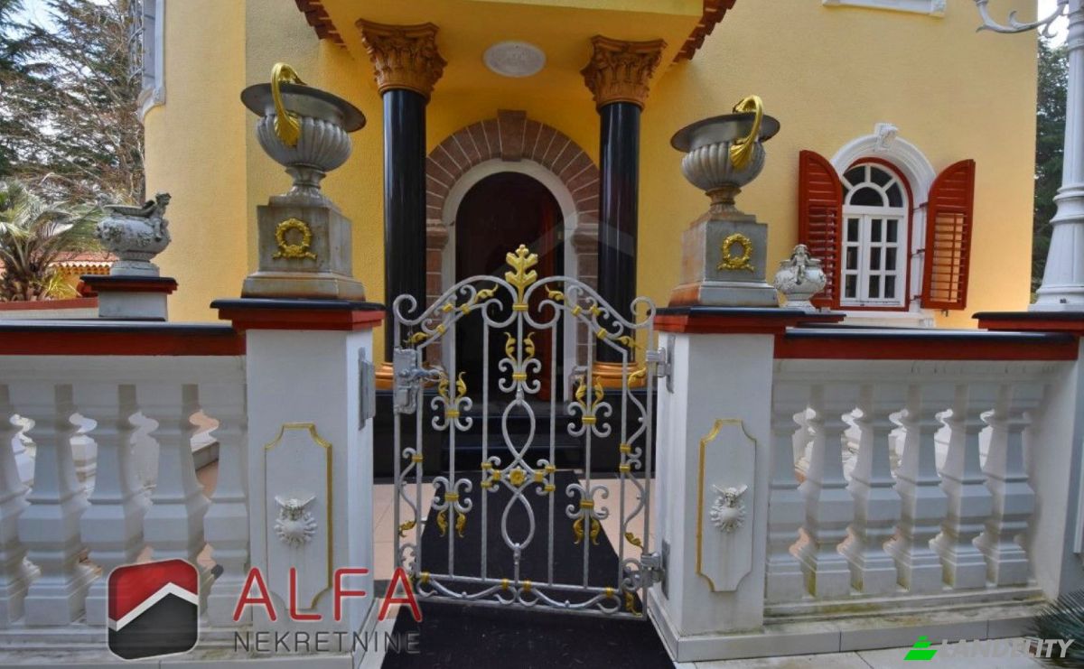 Mansion for Sale Caleta Cari 68, 22000, Bilice, Opcina Bilice, Sibenik-Knin County, Croatia. Photo 6