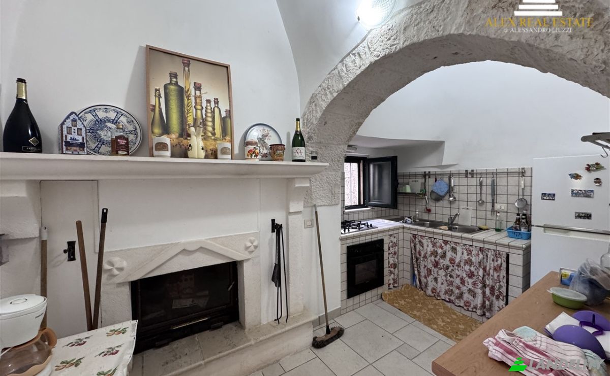 Villa for Sale Contrada S Salvatore, 72017 Ostuni BR, Ostuni, Province of Brindisi, Apulia, Italy. Photo 14