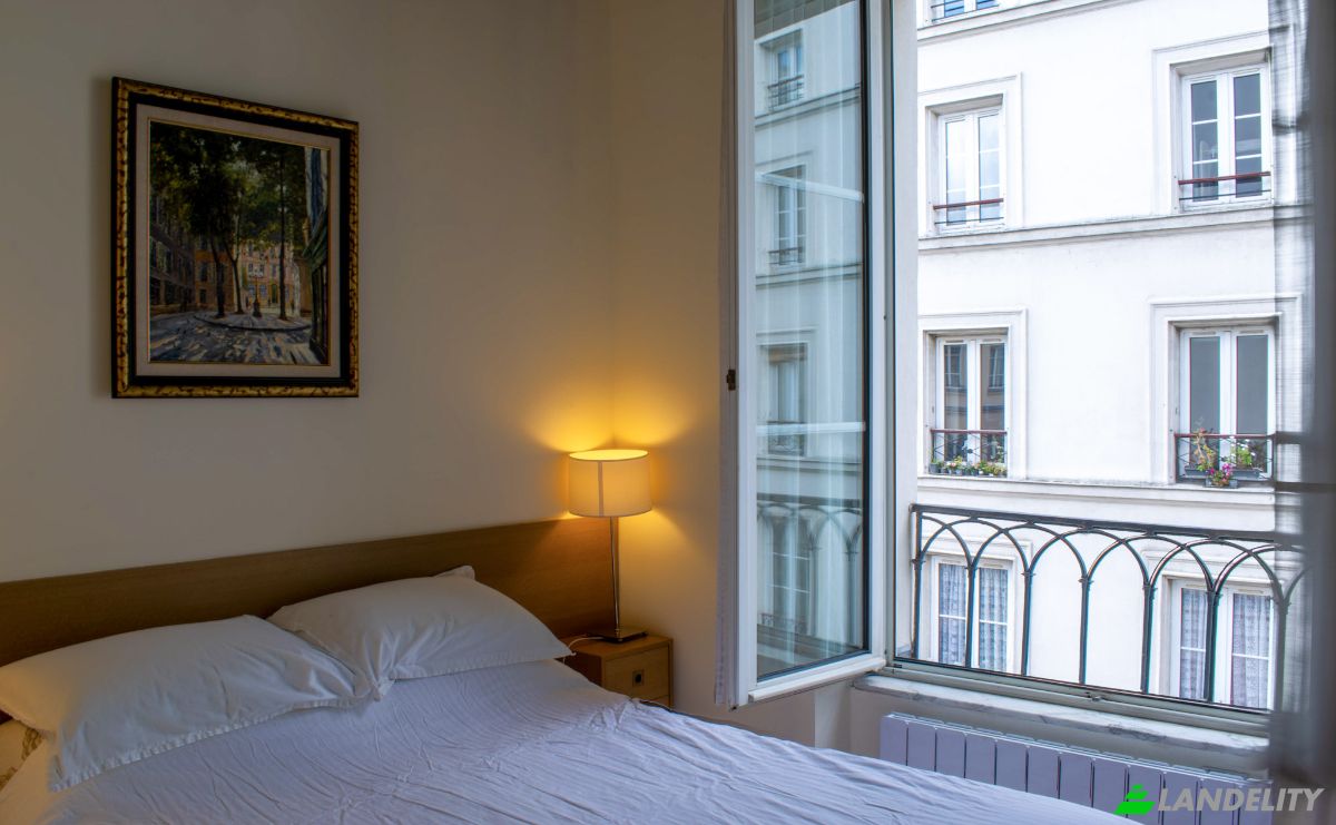 Apartment for Sale 24 Rue Pierre Lescot, 75001 Paris, Paris, Ile-de-France, France. Photo 5