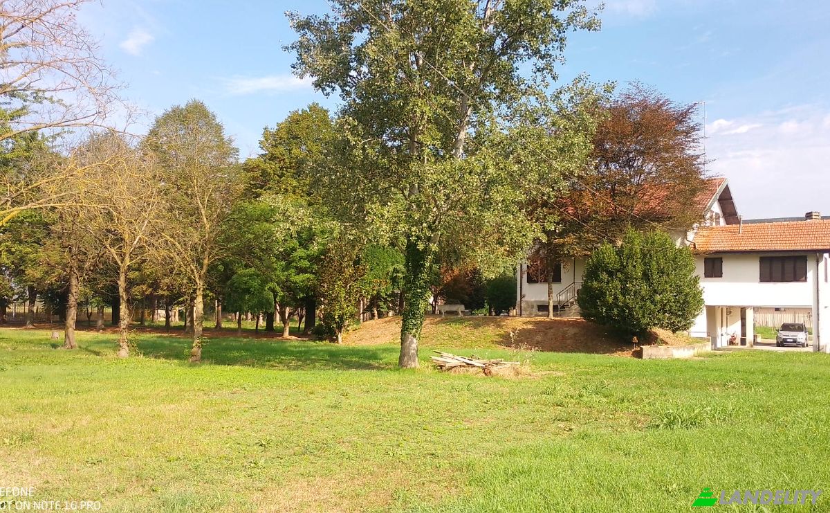 Villa for Sale Str Valle Tanaro, 14055 Costigliole dAsti AT, Costigliole dAsti, Province of Asti, Piedmont, Italy. Photo 4