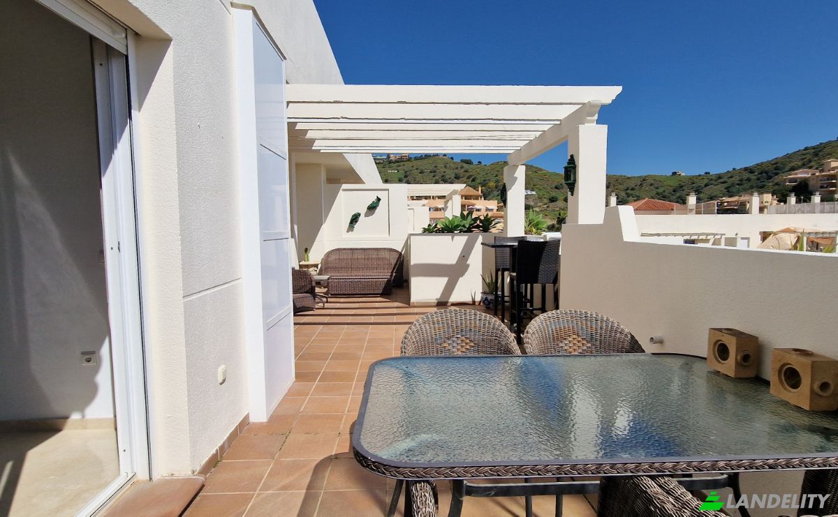 Apartment for Sale C Jose Orbaneja, Calahonda, Sitio de Calahonda, Malaga, Andalusia, Spain. Photo 11