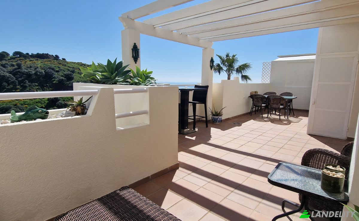 Apartment for Sale C Jose Orbaneja, Calahonda, Sitio de Calahonda, Malaga, Andalusia, Spain. Photo 12