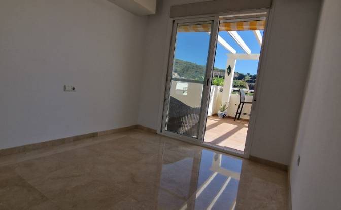 Apartment for Sale C Jose Orbaneja, Calahonda. Photo#15