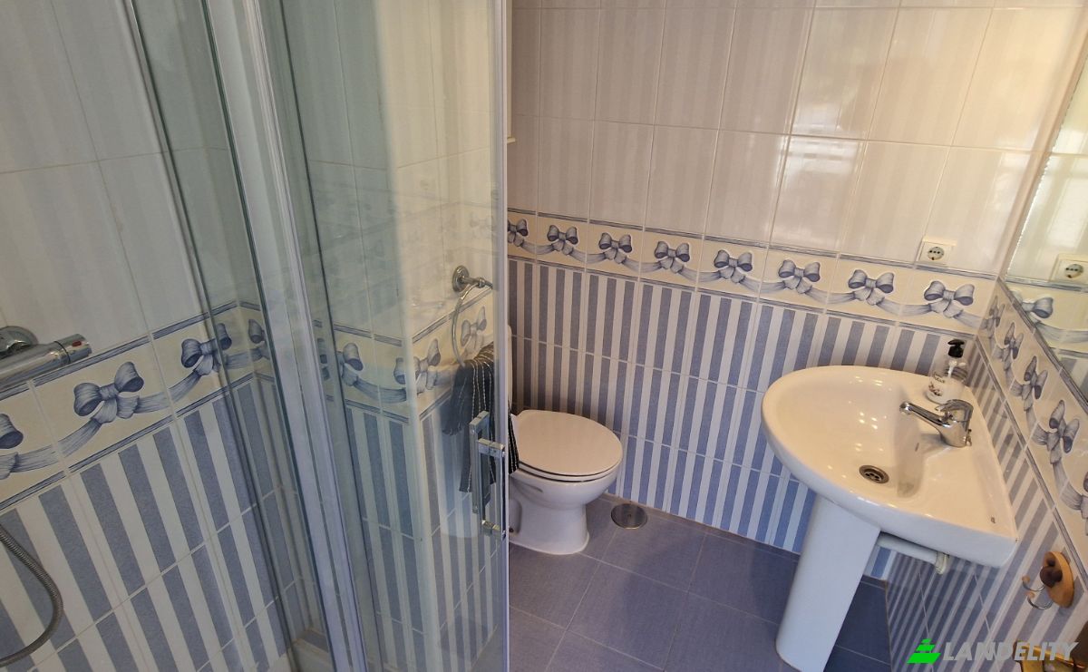 Apartment for Sale C Jose Orbaneja, Calahonda, Sitio de Calahonda, Malaga, Andalusia, Spain. Photo 18