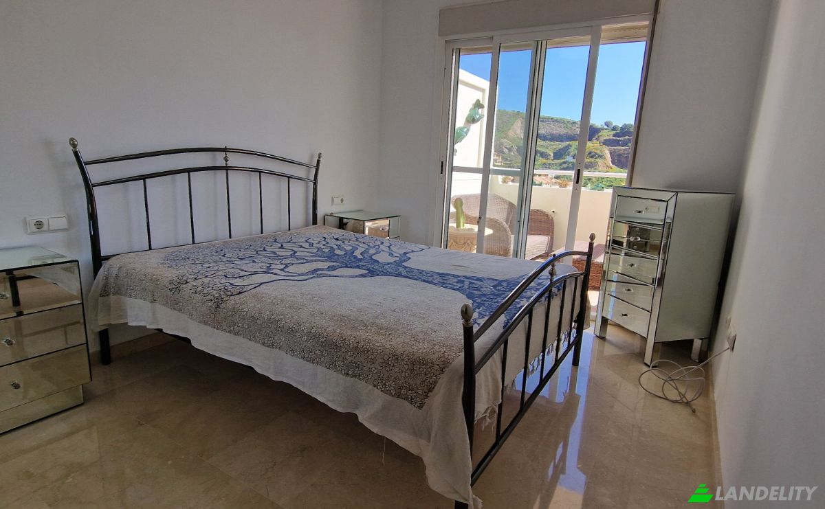 Apartment for Sale C Jose Orbaneja, Calahonda, Sitio de Calahonda, Malaga, Andalusia, Spain. Photo 20