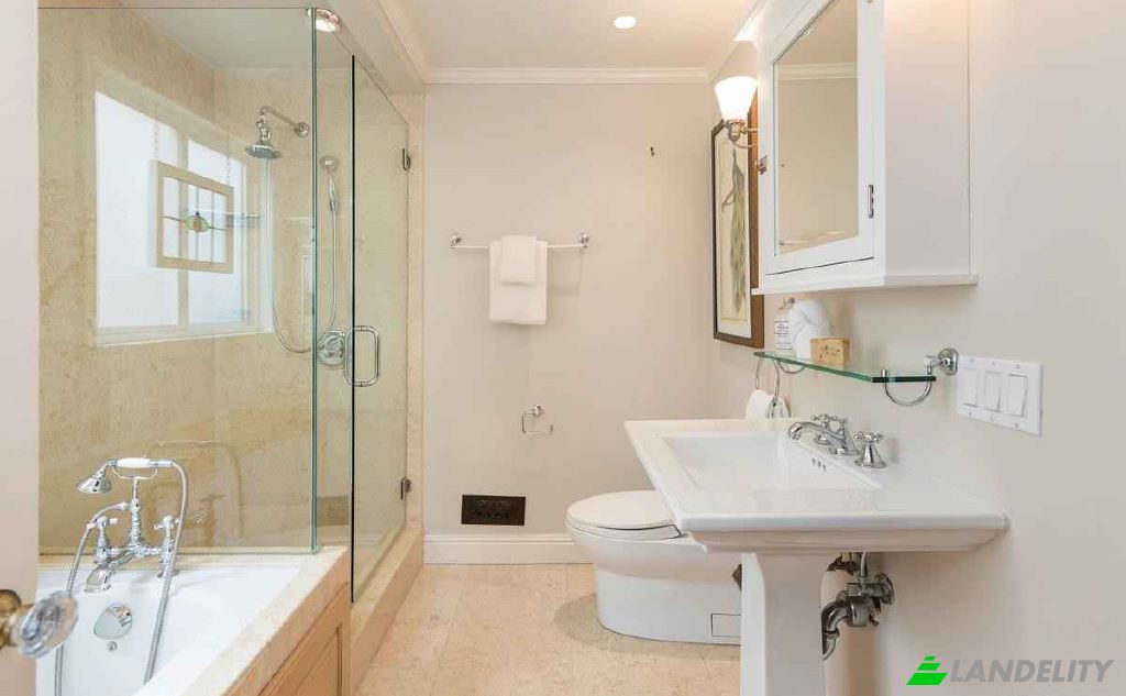 Single Family Home for Rent 15317 SW Terrace, Miami, FL 33187, USA, Richmond West, Miami-Dade County, Florida, United States. Photo 2